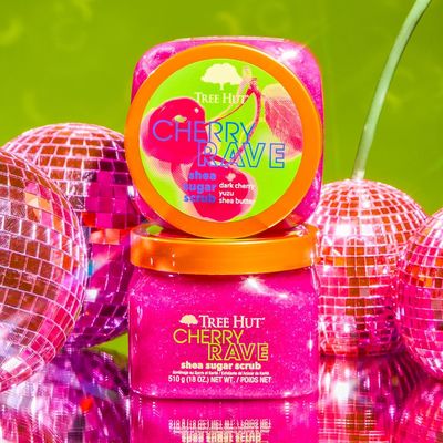 Tree Hut Cherry Rave Shea Sugar Pink Exfoliating Scrub Body Care 18 Fl Oz